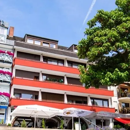 Mit Balkon Am Rhein Appartement